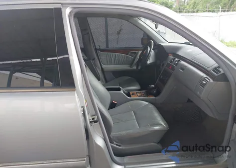 1999 Mercedes-Benz E 320 из США, поврежденный, VIN WDBJF65H9XA809911